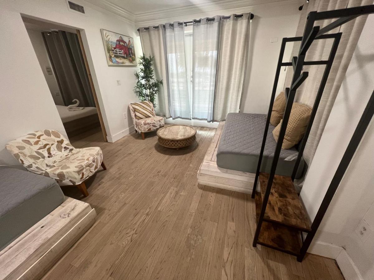 Ocean Drive Suite ไมอามีบีช ภายนอก รูปภาพ